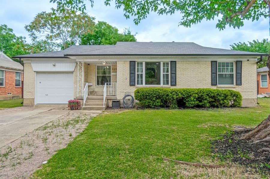 Property photo for 2245 San Medina Avenue, Dallas, TX