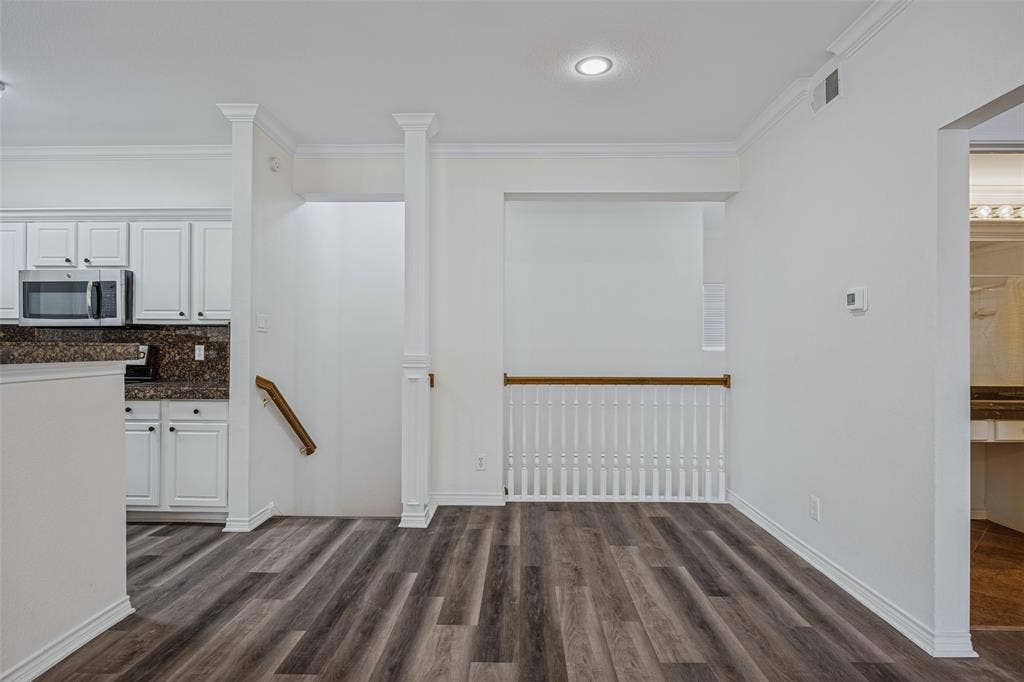 Entrance Stairwell