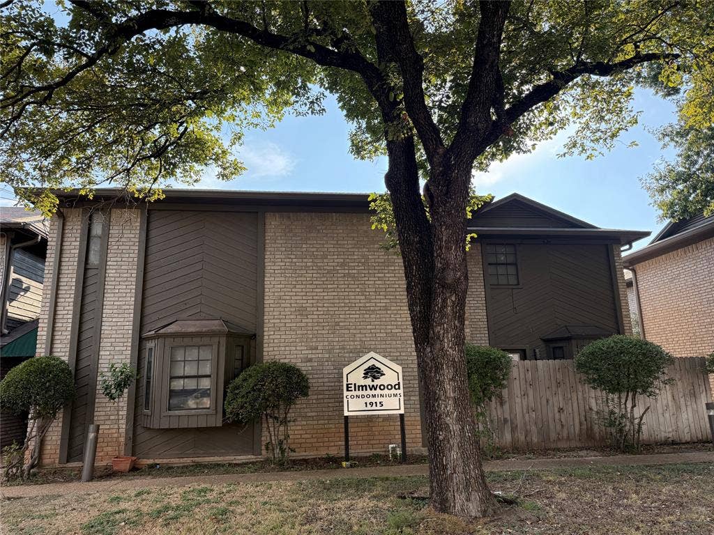 1915 S 10th Street, Waco, TX 76706 1915 S 10th Street, Waco, TX 76706