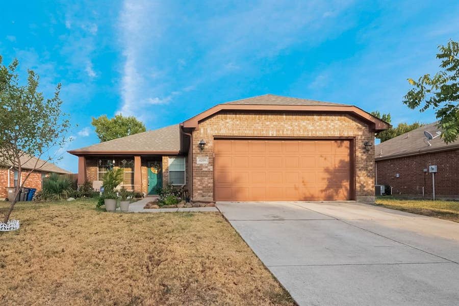 Property photo for 4206 Ridgewood Road, Melissa, TX