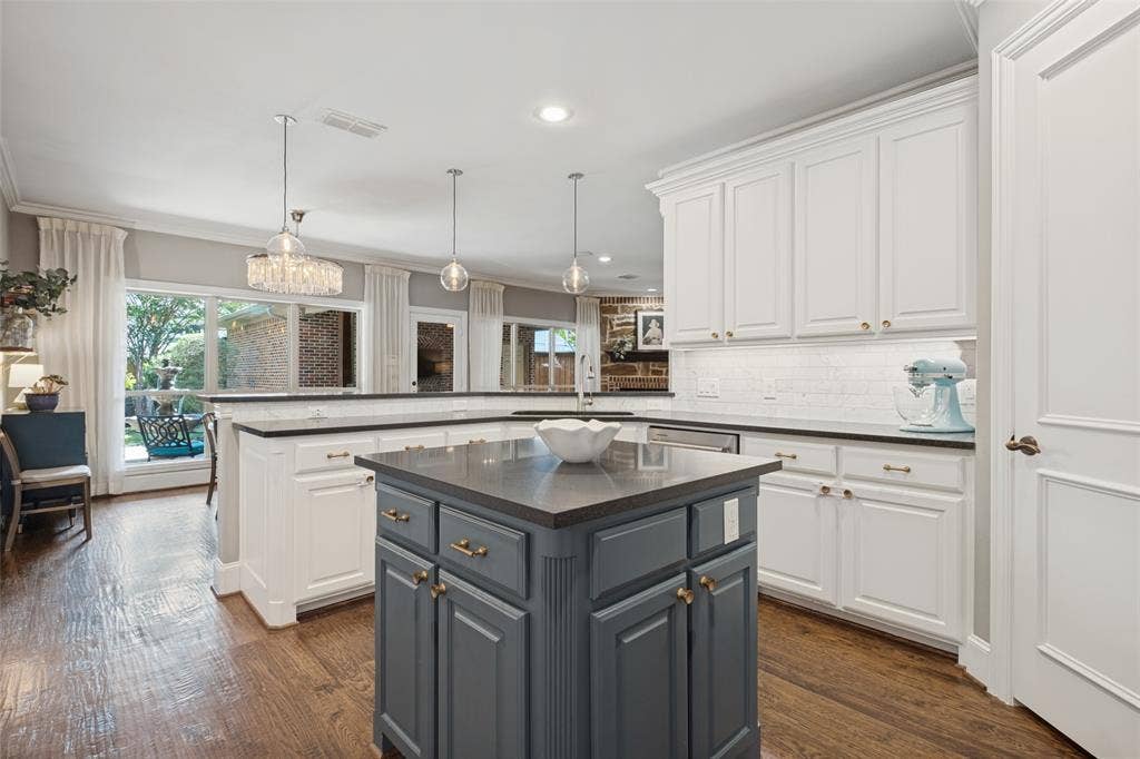5538 Ridgedale Avenue, Dallas, TX 75206 5538 Ridgedale Avenue, Dallas, TX 75206
