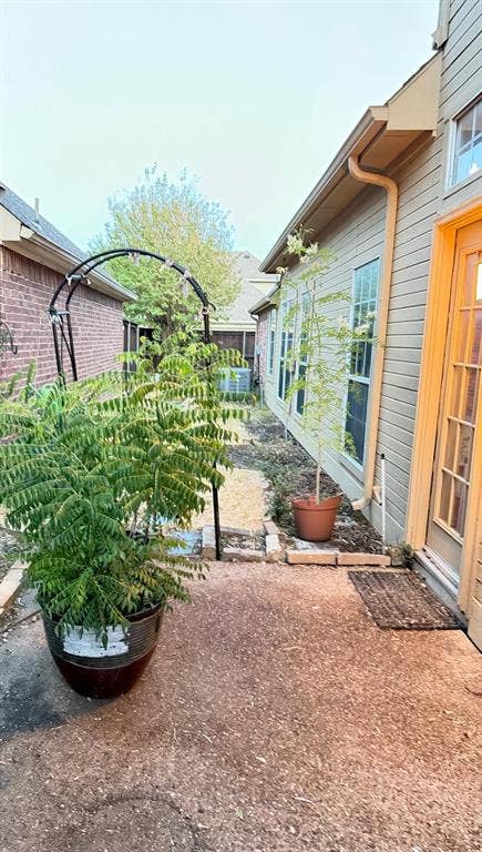 8626 Forest Glen Drive, Irving, TX 75063 Additional content