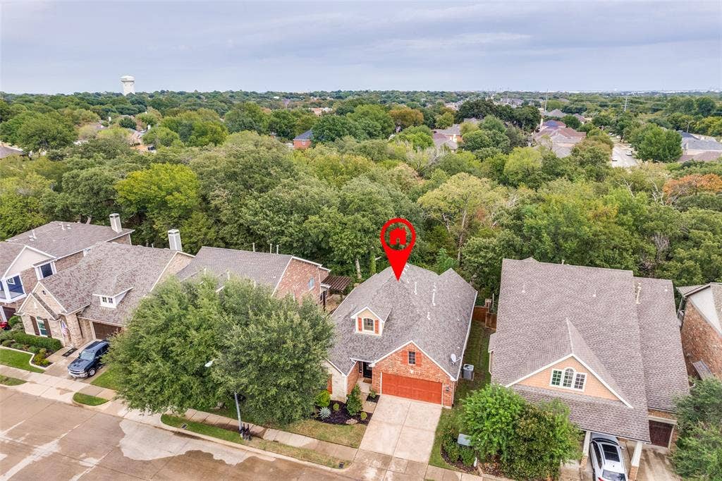 2206 Muskeg Lane, Euless, TX 76039 2206 Muskeg Lane, Euless, TX 76039