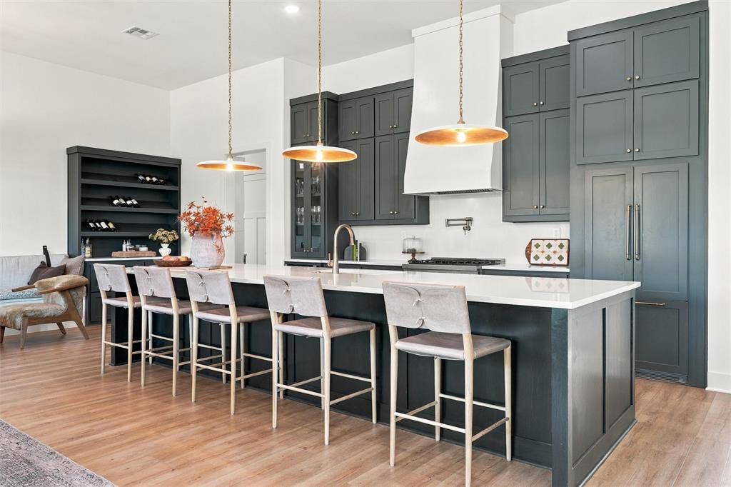 11012 Kings Canyon, Woodway, TX 76712