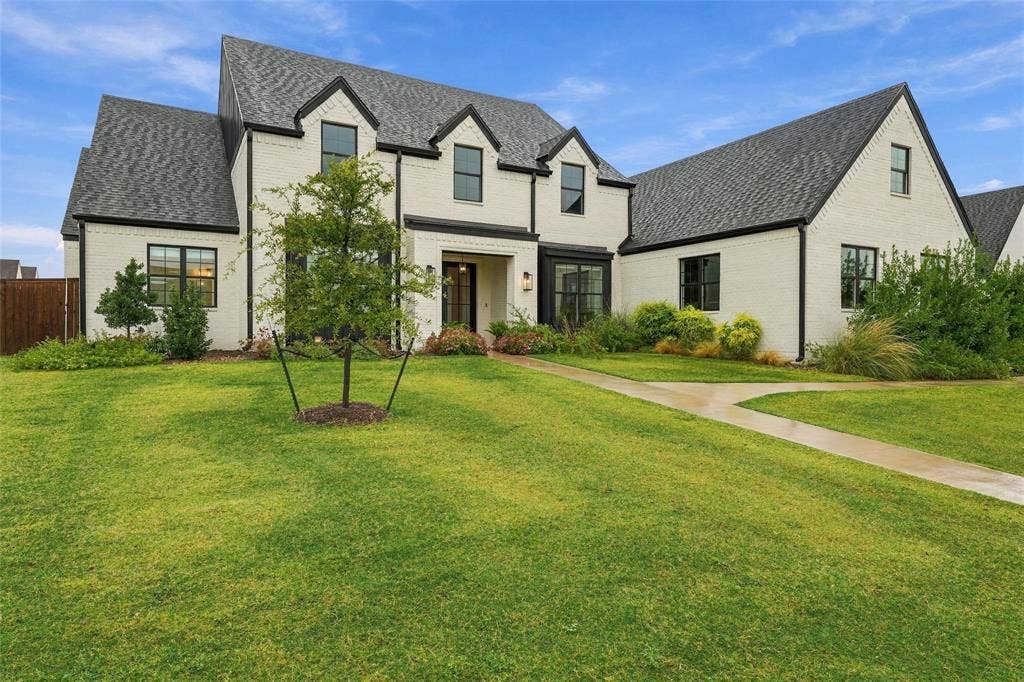 11012 Kings Canyon, Woodway, TX 76712
