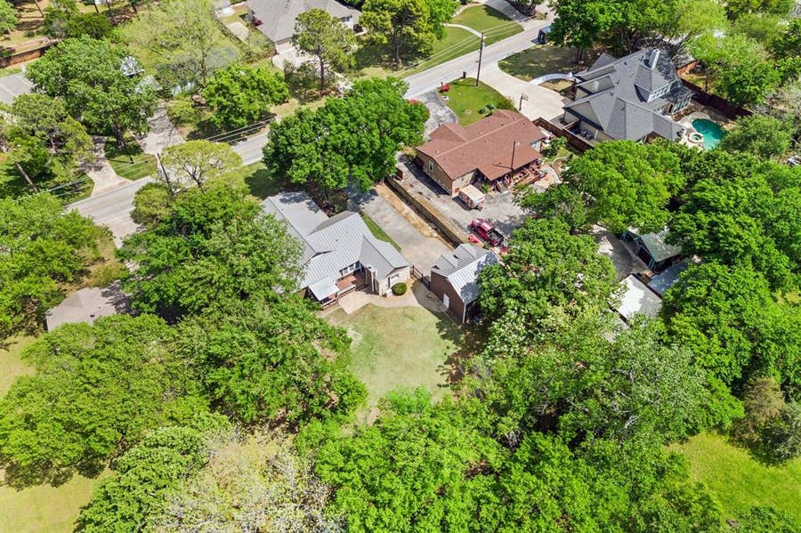 Property photo for 6212 Westcoat Drive, Colleyville, TX
