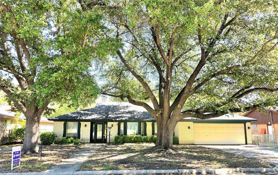 Property photo for 4620 Starlight Drive, Haltom City, TX