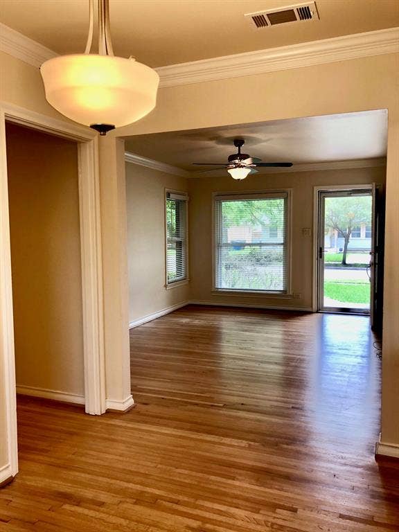 3719 Manana Drive, Dallas, TX 75220 3719 Manana Drive, Dallas, TX 75220