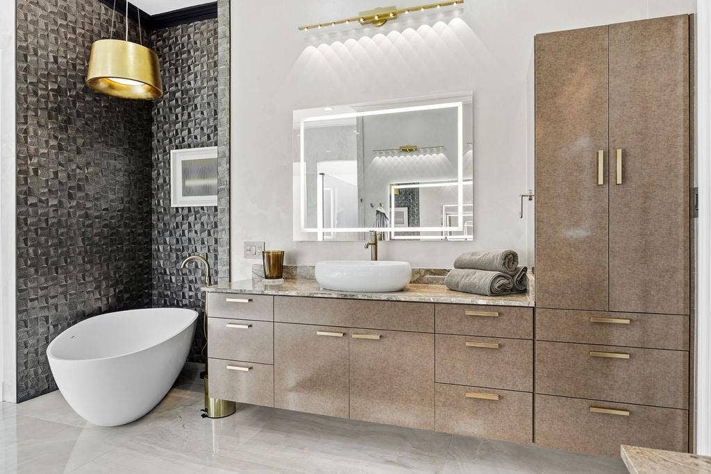 17632 Harbord Oaks Circle, Dallas, TX 75252 17632 Harbord Oaks Circle, Dallas, TX 75252