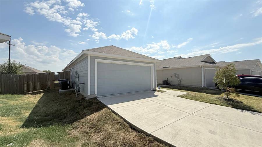 Property photo for 1005 Desert Willow Drive, Princeton, TX