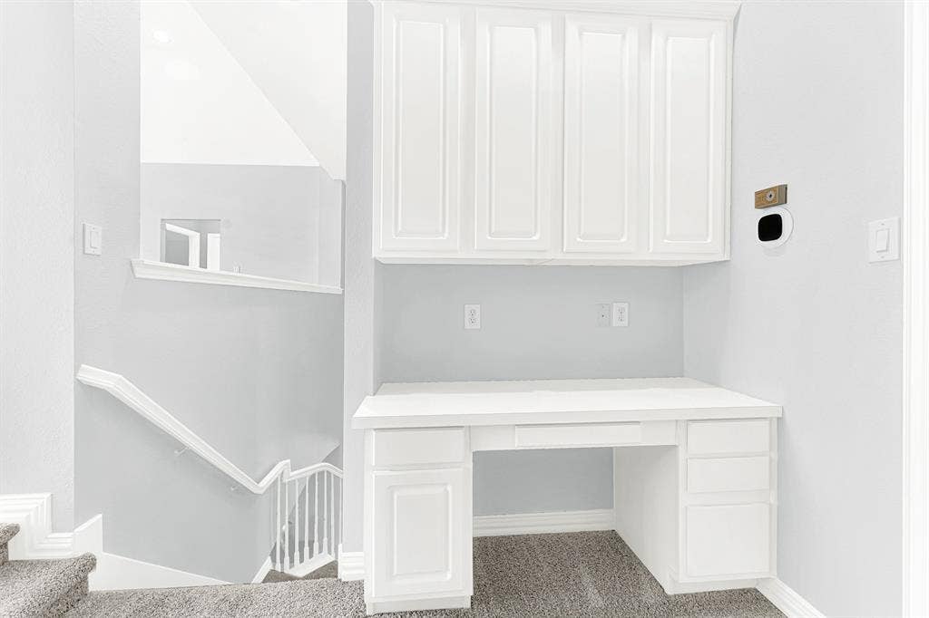 4433 Creekbend Circle, Richardson, TX 75082 Built-in desk on 1st floor, perfect for homework, crafts and DIY projects