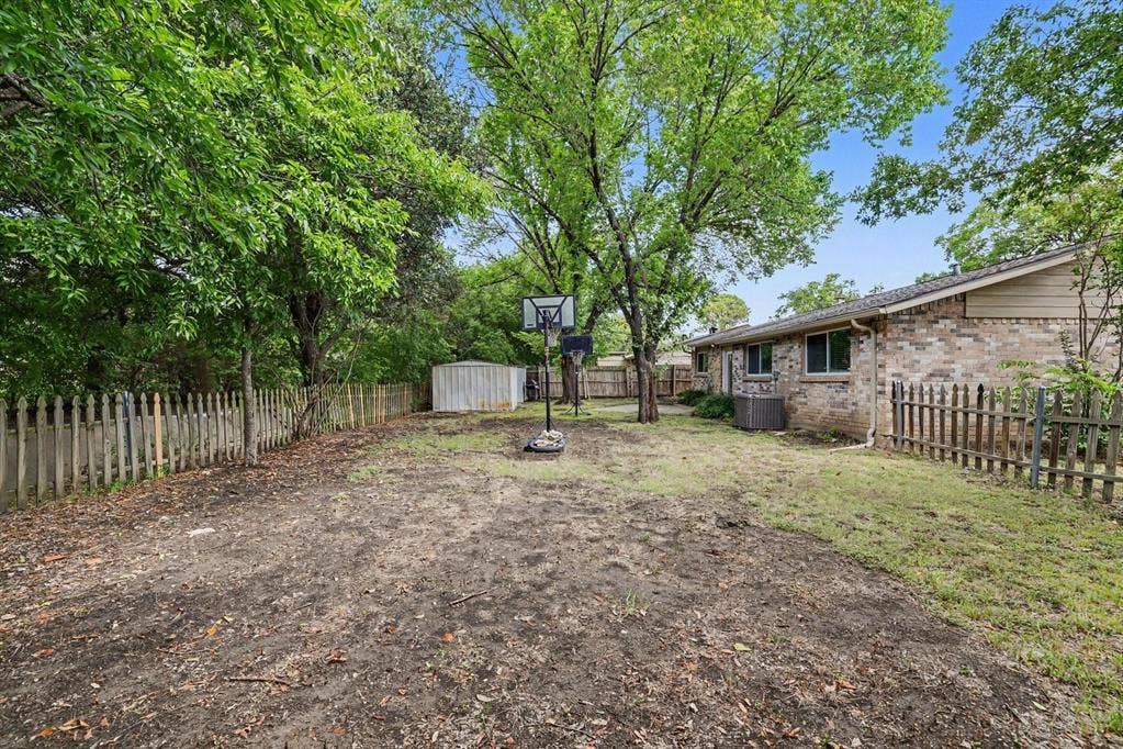 3001 Harvard Street N, Irving, TX 75062 3001 Harvard Street N, Irving, TX 75062