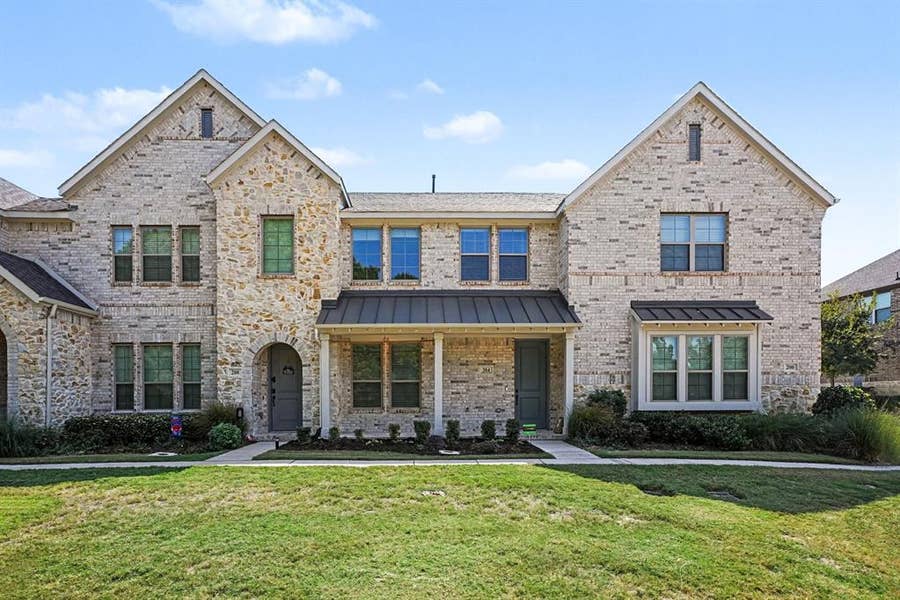 Property photo for 204 Venice Avenue, Flower Mound, TX