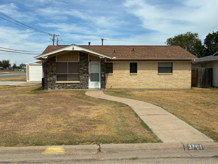 Property photo for 3701 Bluebell Drive, Everman, TX