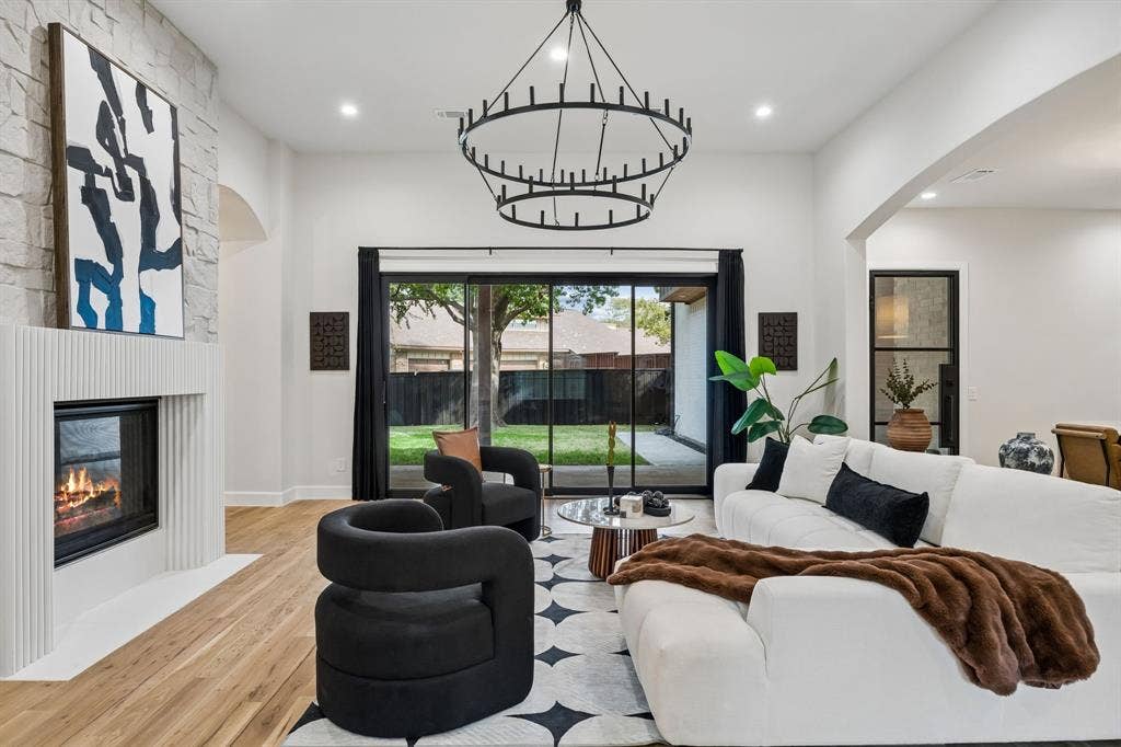7247 Blythdale Drive, Dallas, TX 75248 7247 Blythdale Drive, Dallas, TX 75248
