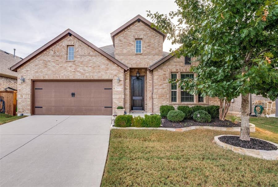 Property photo for 2113 Lake Moss Lane, Little Elm, TX