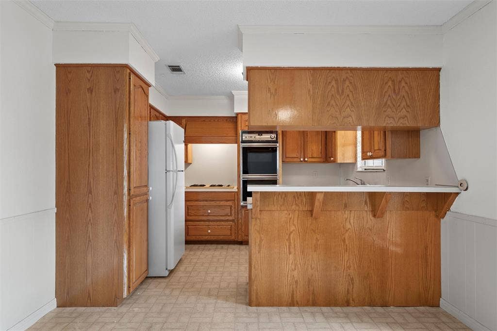400 N Walnut Street, Waco, TX 76705 400 N Walnut Street, Waco, TX 76705