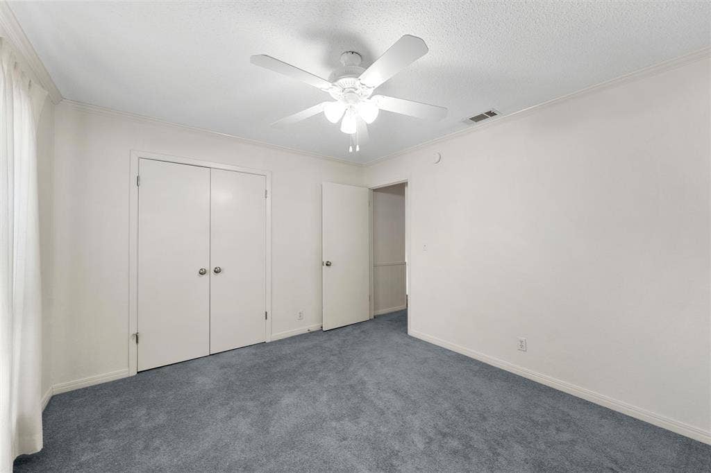 400 N Walnut Street, Waco, TX 76705 400 N Walnut Street, Waco, TX 76705