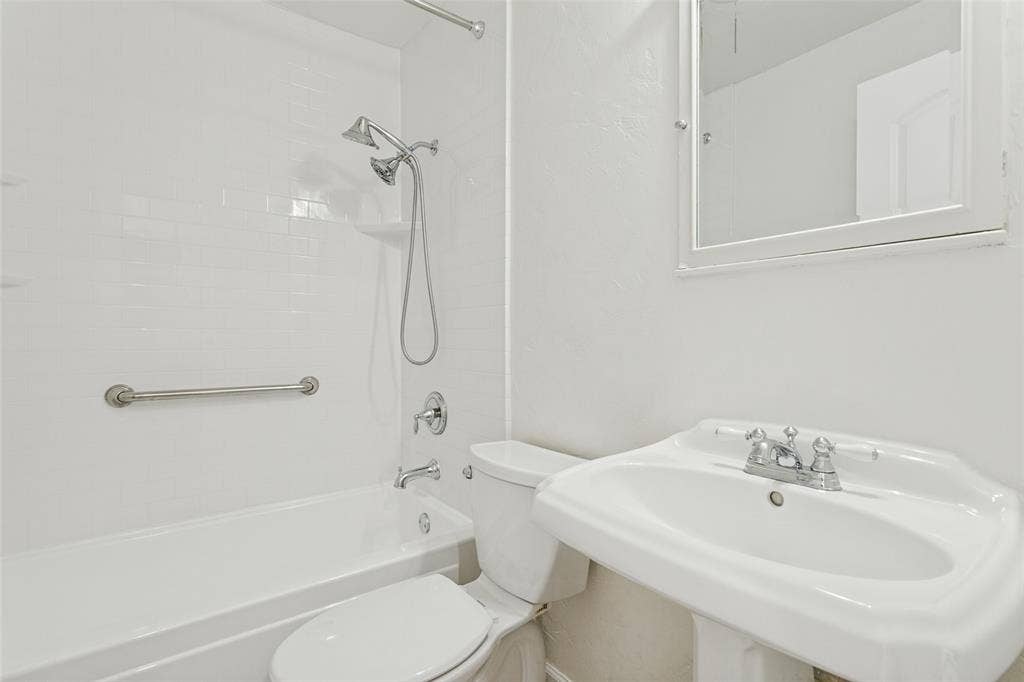 1818 Tyler Street, Denton, TX 76209 1818 Tyler Street, Denton, TX 76209