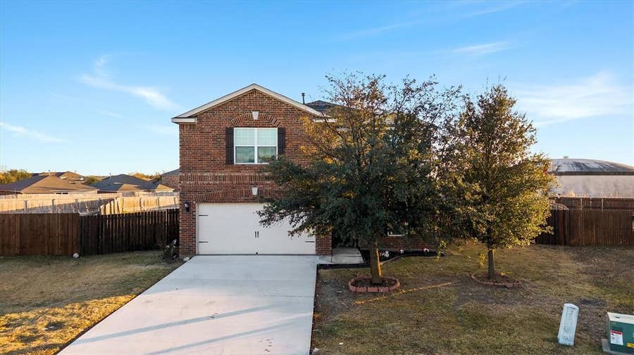 Property photo for 2112 Foxglove Court, Forney, TX