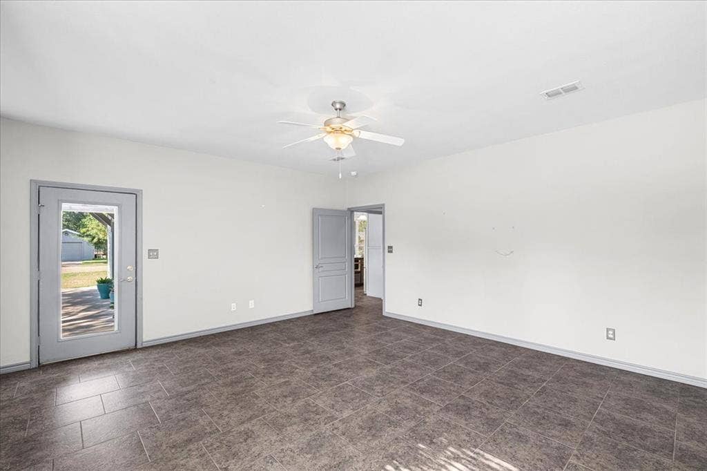 239 Lakewood Road, Trinidad, TX 75163 239 Lakewood Road, Trinidad, TX 75163