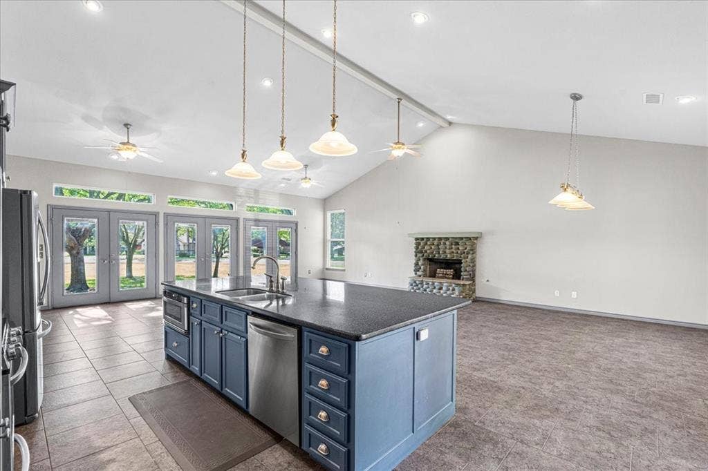 239 Lakewood Road, Trinidad, TX 75163 239 Lakewood Road, Trinidad, TX 75163