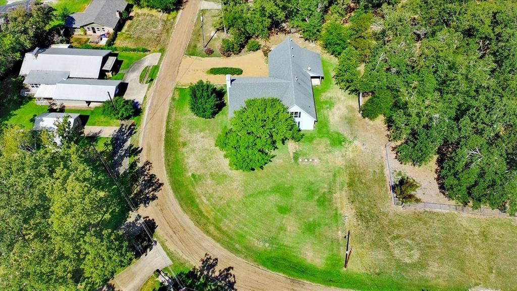 239 Lakewood Road, Trinidad, TX 75163 239 Lakewood Road, Trinidad, TX 75163