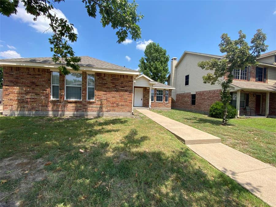 Property photo for 3496 Hawthorne Trail, Rockwall, TX