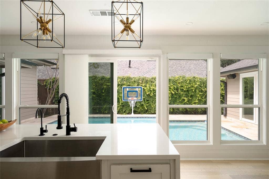 16106 Shadybank Drive, Dallas, TX 75248 16106 Shadybank Drive, Dallas, TX 75248