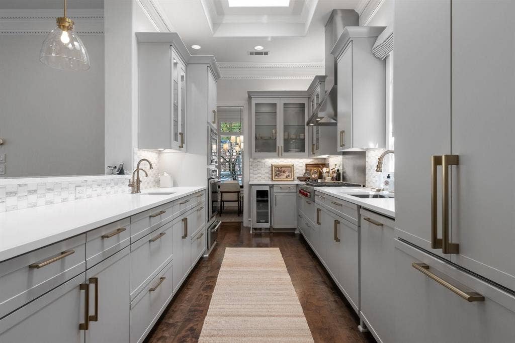 5660 Prestwick Lane, Dallas, TX 75252 5660 Prestwick Lane, Dallas, TX 75252