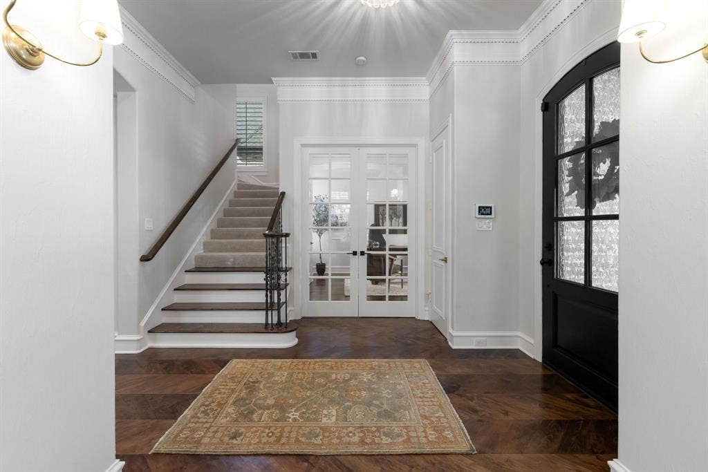 5660 Prestwick Lane, Dallas, TX 75252 5660 Prestwick Lane, Dallas, TX 75252