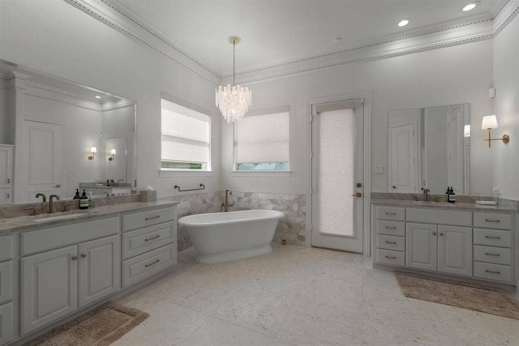 5660 Prestwick Lane, Dallas, TX 75252 5660 Prestwick Lane, Dallas, TX 75252