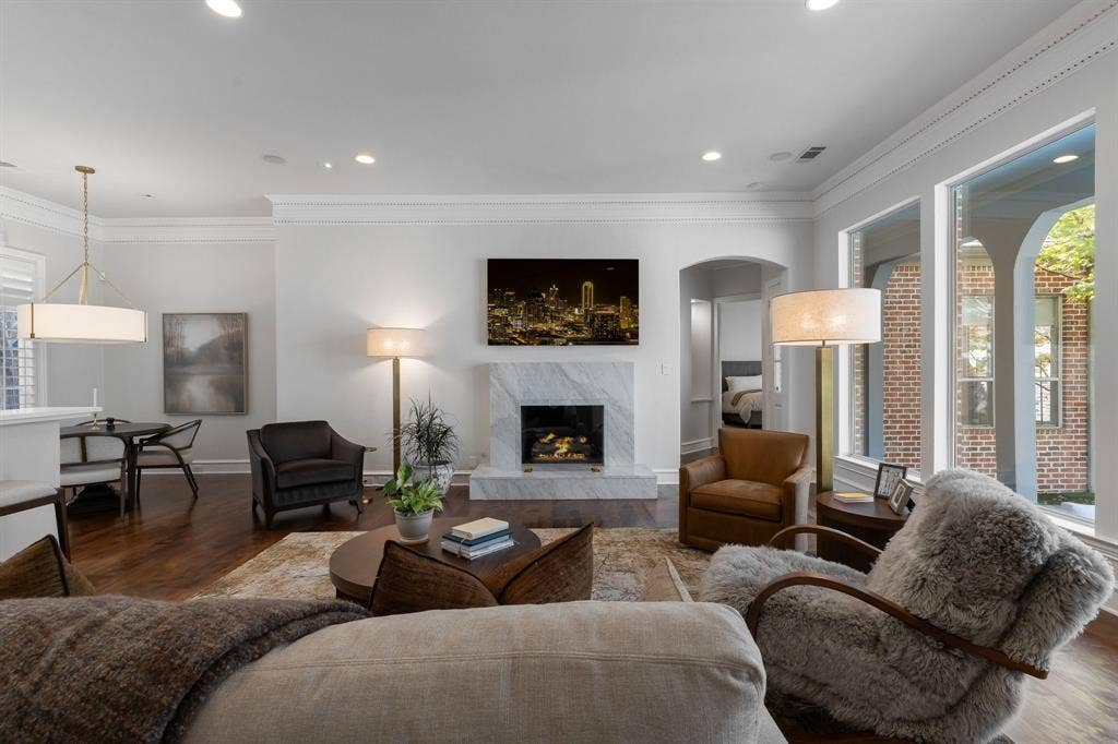 5660 Prestwick Lane, Dallas, TX 75252 5660 Prestwick Lane, Dallas, TX 75252