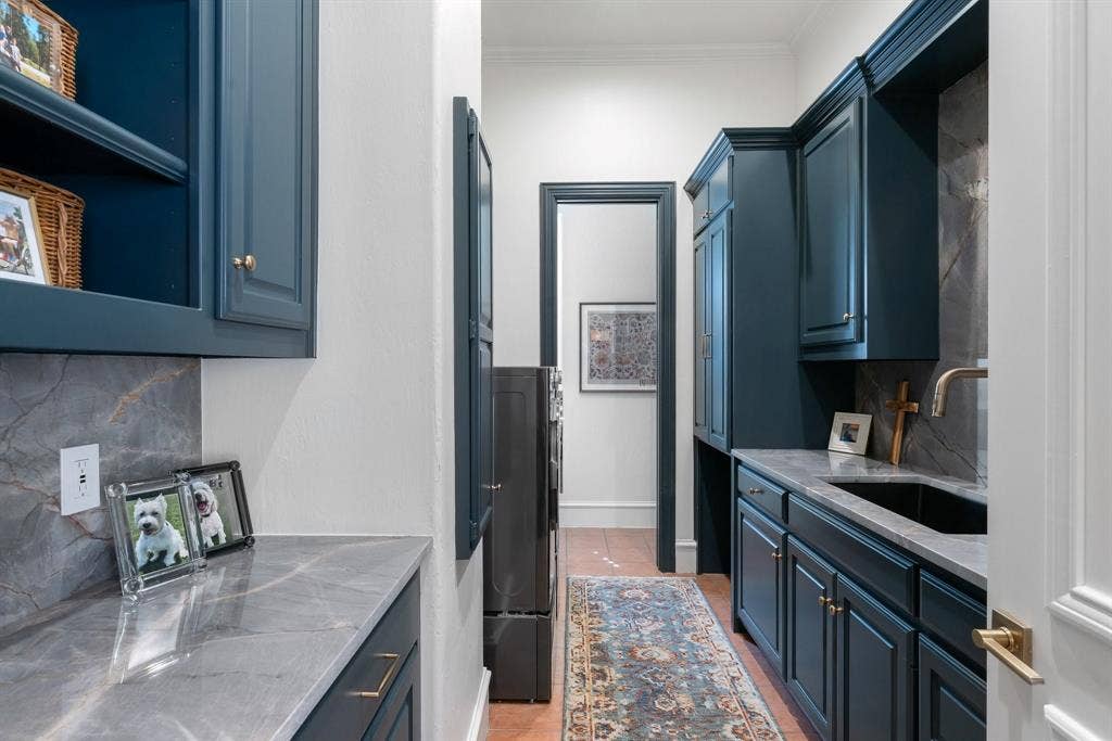 5660 Prestwick Lane, Dallas, TX 75252 5660 Prestwick Lane, Dallas, TX 75252