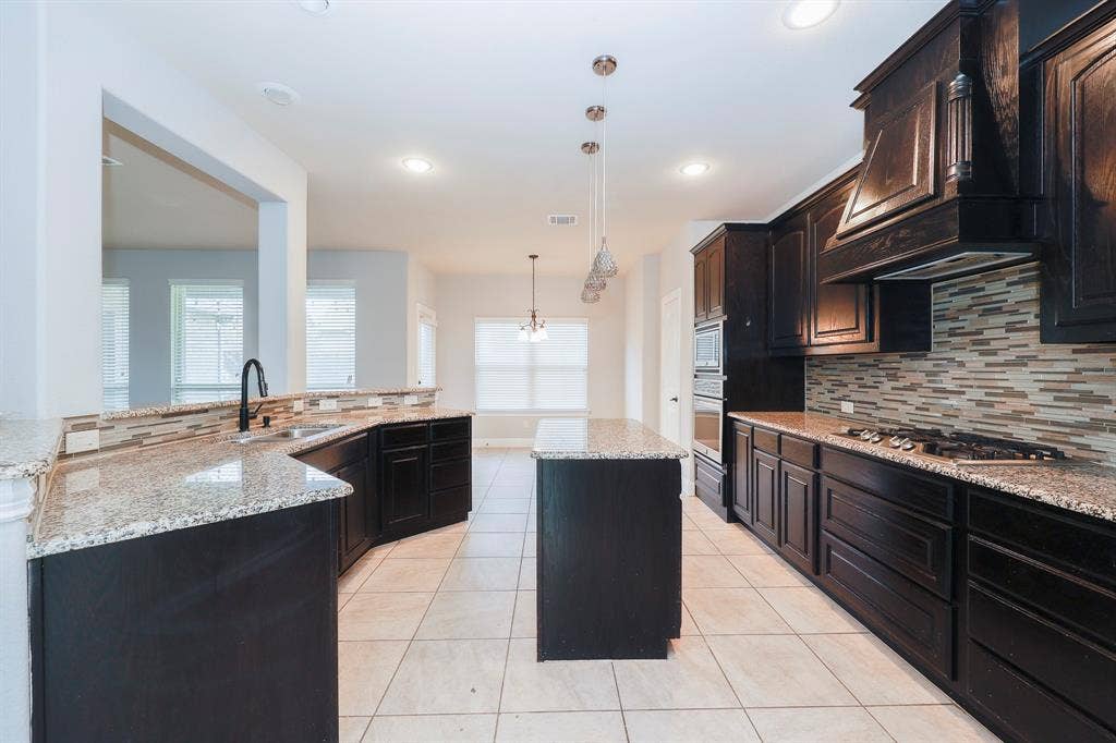 3611 Mohan Court, Sachse, TX 75048 3611 Mohan Court, Sachse, TX 75048