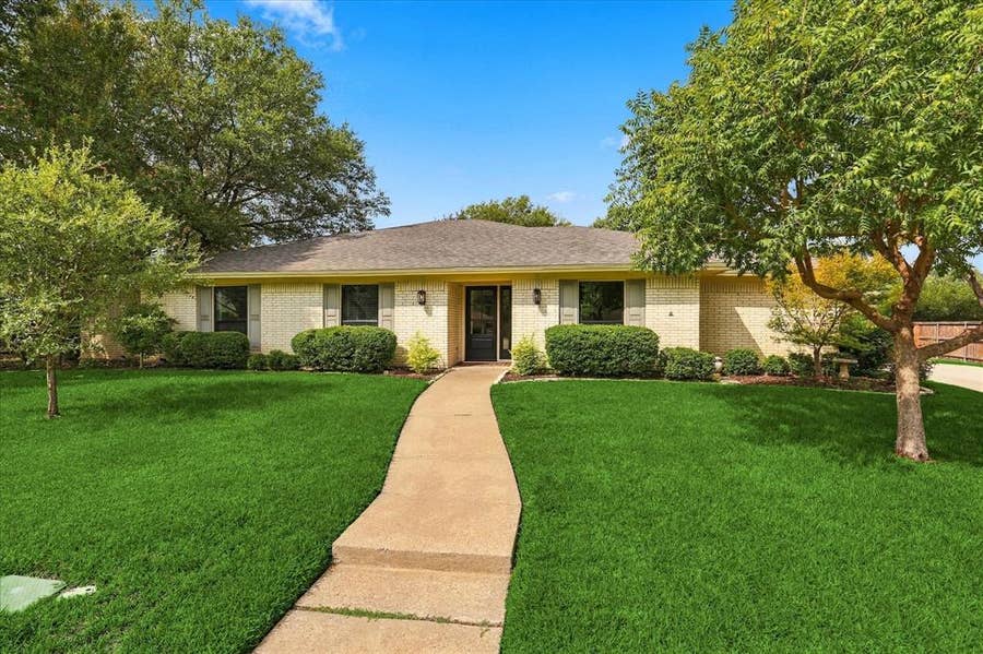 Property photo for 5104 Blue Sage Road, Fort Worth, TX