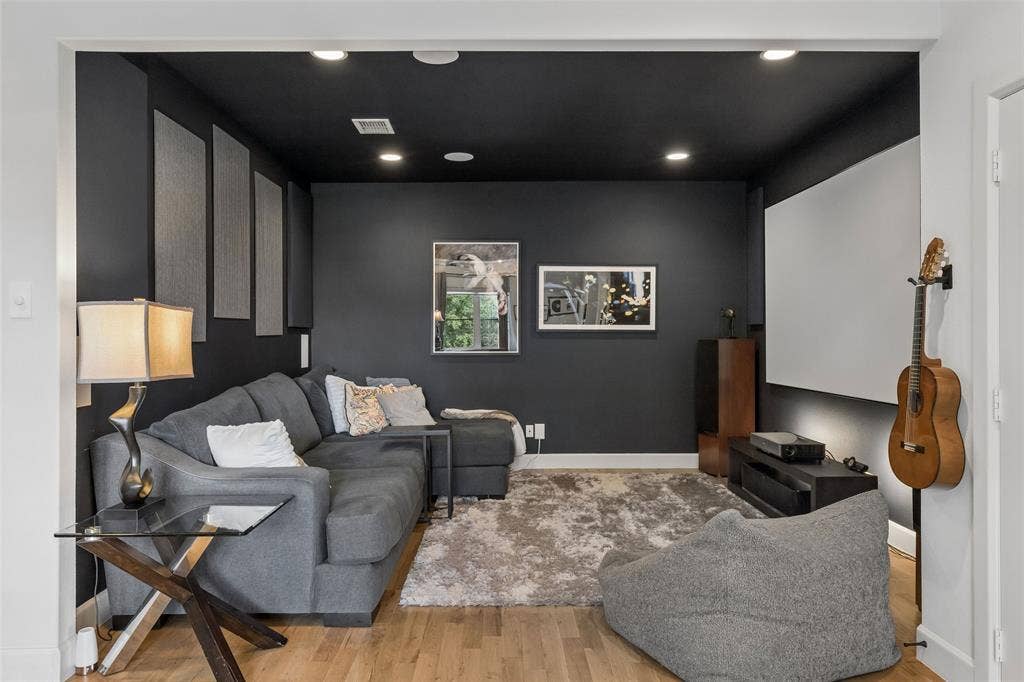 7514 Linwood Avenue, Dallas, TX 75209 7514 Linwood Avenue, Dallas, TX 75209