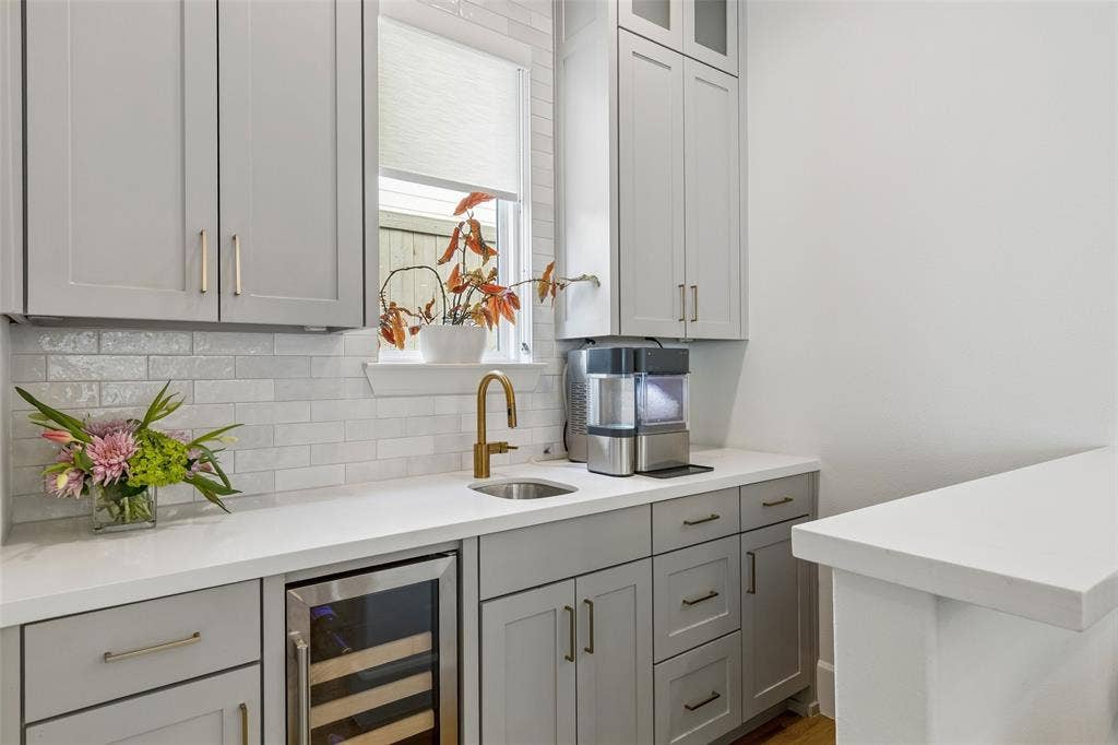 7514 Linwood Avenue, Dallas, TX 75209 7514 Linwood Avenue, Dallas, TX 75209