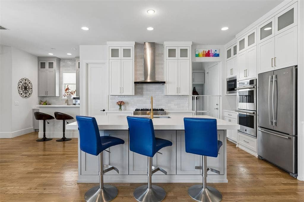 7514 Linwood Avenue, Dallas, TX 75209 7514 Linwood Avenue, Dallas, TX 75209