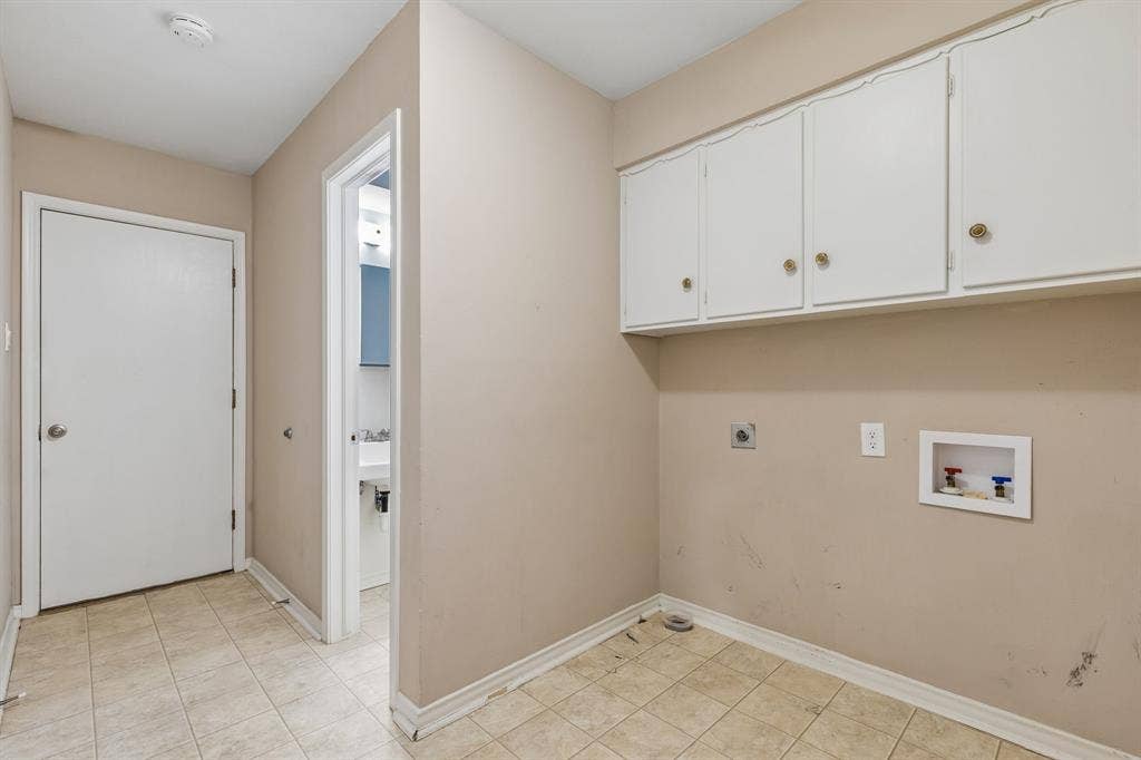 7066 Arboreal Drive, Dallas, TX 75231 7066 Arboreal Drive, Dallas, TX 75231