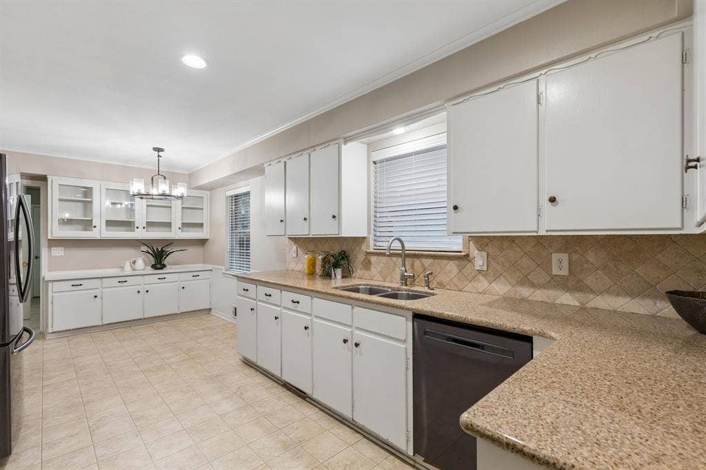 7066 Arboreal Drive, Dallas, TX 75231 7066 Arboreal Drive, Dallas, TX 75231