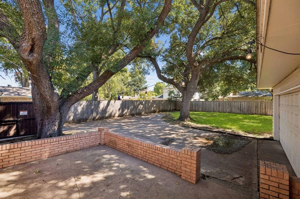 7066 Arboreal Drive, Dallas, TX 75231 7066 Arboreal Drive, Dallas, TX 75231