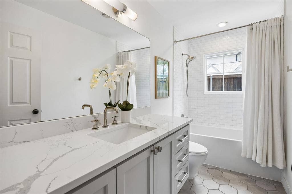7920 Goforth Road, Dallas, TX 75238