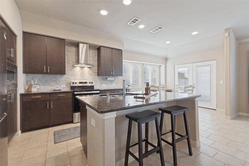 573 Providence Place, Lavon, TX 75166 573 Providence Place, Lavon, TX 75166