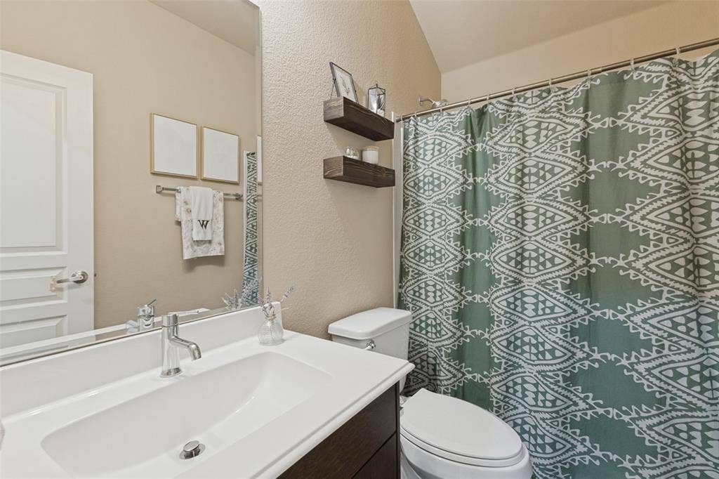 573 Providence Place, Lavon, TX 75166 573 Providence Place, Lavon, TX 75166