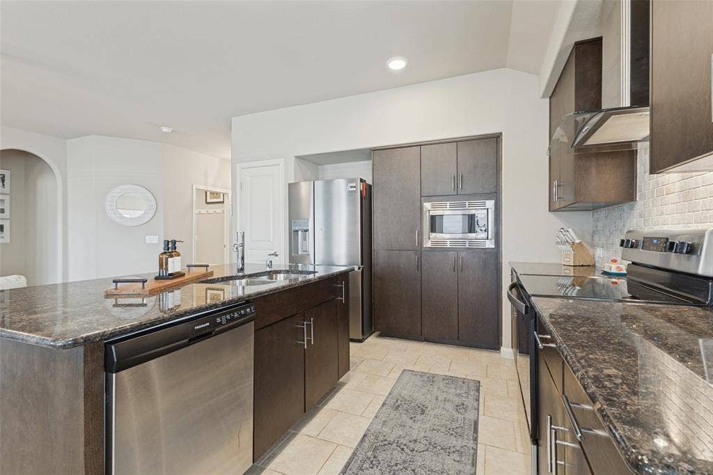 573 Providence Place, Lavon, TX 75166 573 Providence Place, Lavon, TX 75166