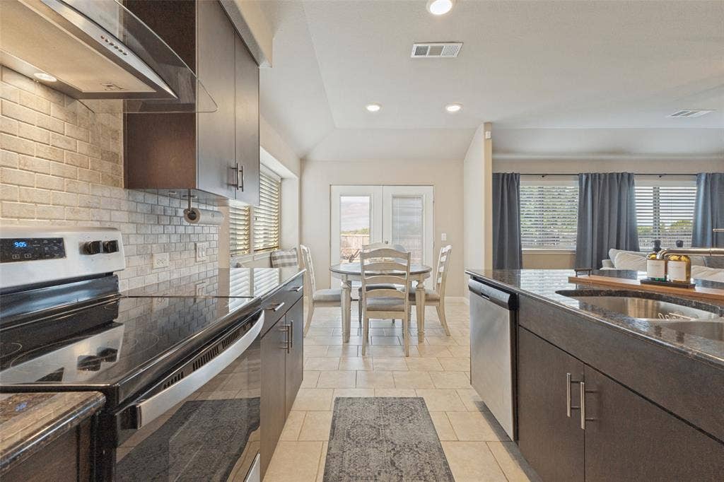 573 Providence Place, Lavon, TX 75166 573 Providence Place, Lavon, TX 75166