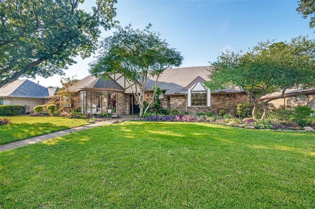 2504 Evans Drive, Plano, TX 75075