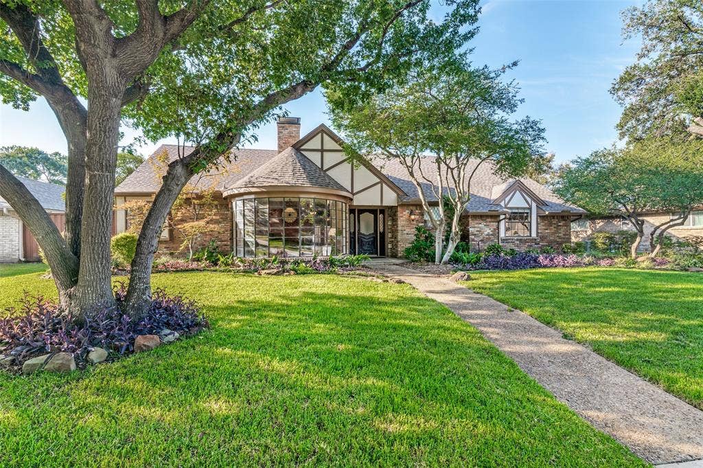 2504 Evans Drive, Plano, TX 75075