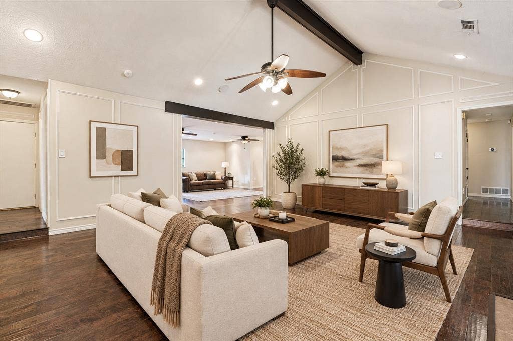 Virtually Staged - Primary Living Area